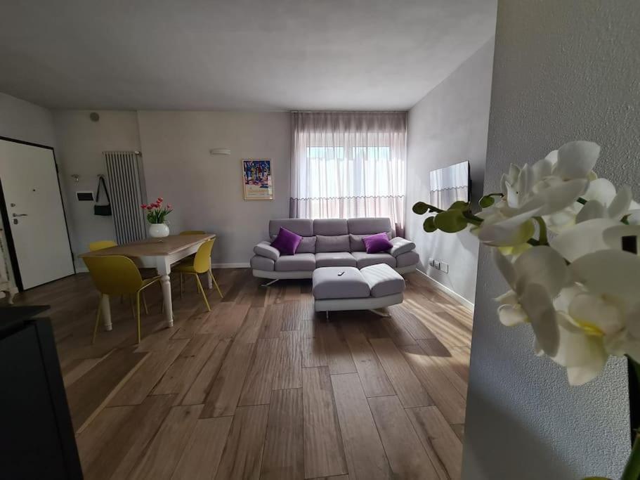 Cuore Di Alba Charming Apartment Exteriör bild